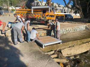 HALK PLAJLARINDA ÇALIŞMALAR ARALIKSIZ SÜRÜYOR