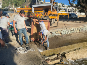 HALK PLAJLARINDA ÇALIŞMALAR ARALIKSIZ SÜRÜYOR