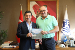 PRİZREN BELEDİYE BAŞKANINDAN BAŞKAN ARAS’A ZİYARET