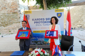 BODRUM, AB ÜYESİ HIRVATİSTAN’IN MALİ LOŠİNJ KENTİ İLE KARDEŞ ŞEHİR OLDU