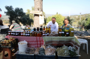 ETRİM TARIM KAMPI’NDA CUMHURİYET BAYRAMI’NA ÖZEL ETKİNLİK