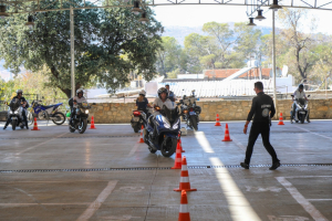 ZABITA EKİPLERİNE SÜRÜŞ EĞİTİMİ