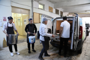 BELEDİYEDEN, ÖĞRENCİLERE ÖĞÜN DESTEĞİ