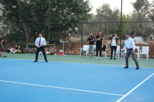 ÇOCUKLARA ÜCRETSİZ TENİS KURSU