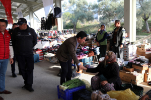 ÇİFTLİK PAZAR YERİ AÇILDI