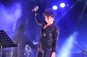 BELEDİYE MEYDANI’NDA YILBAŞI KONSERLERİ