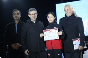 BELEDİYE MEYDANI’NDA YILBAŞI KONSERLERİ