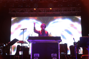 BELEDİYE MEYDANI’NDA YILBAŞI KONSERLERİ