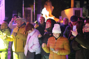 BELEDİYE MEYDANI’NDA YILBAŞI KONSERLERİ
