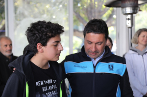 BAŞKAN ARAS’TAN DEPREMZEDELERE ZİYARET