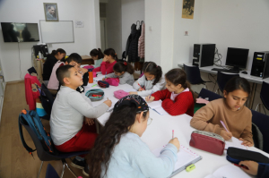 EĞİTİM ÖĞRETİME DESTEK KURSLARI SÜRÜYOR