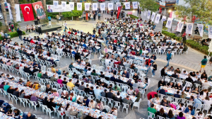 MAHALLELERDE BELEDİYE İFTAR PROGRAMLARI