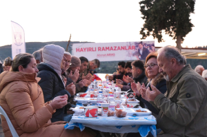 BAŞKAN ARAS’IN HALKLA İFTAR BULUŞMALARI DEVAM EDİYOR