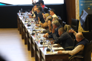 BAŞKAN ARAS, BELEDİYE FAALİYETLERİNİ ANLATTI