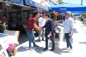 BAŞKAN ARAS’TAN GENÇLERLE BAYRAM ZİYARETİ