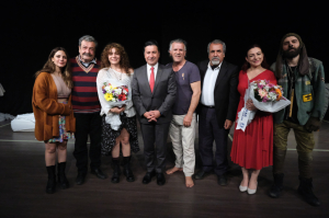 KÖPEK, KADIN, ERKEK OYUNU BODRUM’DA SERGİLENDİ