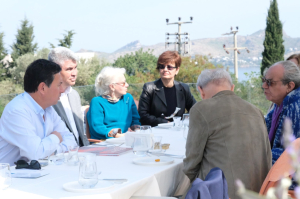 BAŞKAN ARAS, ART MELEK EKİBİ VE SANATÇILARLA BULUŞTU