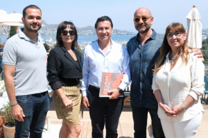 BAŞKAN ARAS, ART MELEK EKİBİ VE SANATÇILARLA BULUŞTU