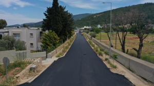 BELEDİYE, ASFALTLAMA ÇALIŞMALARINI SÜRDÜRÜYOR