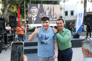 BAŞKAN ARAS, GENÇLERLE BULUŞTU