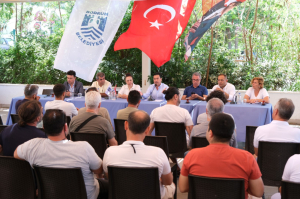 BAŞKAN ARAS, BİTEZ ESNAFIYLA BİR ARAYA GELDİ