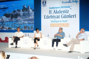 BODRUM’DA “EDEBİYAT VE TARİH” KONUŞULDU