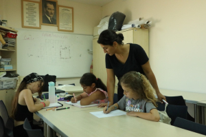 BELEDİYENİN YAZ KURSLARI BAŞLADI