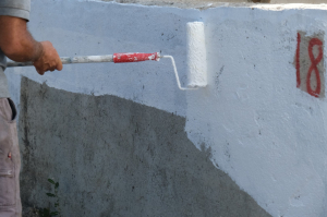 BİTEZ SOKAKLARI MAVİ VE BEYAZA BÜRÜNÜYOR