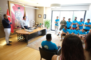 TARIM KAMPI ÖĞRENCİLERİNDEN BAŞKAN ARAS’A ZİYARET