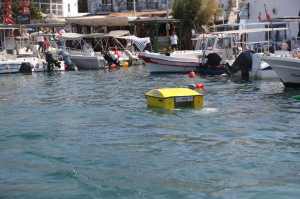 GÜMÜŞLÜK’TE DENİZ DİBİ TEMİZLİĞİ