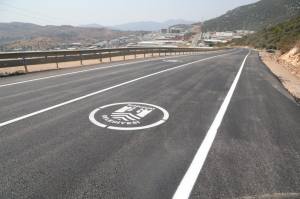 BELEDİYEDEN TRAFİĞİ RAHATLATACAK ÇALIŞMA