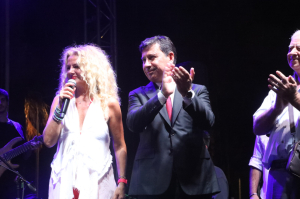 BODRUM MEYDANLARINDA ZAFER BAYRAMI COŞKUSU