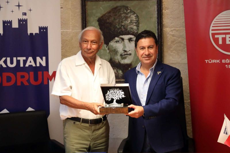 ÜNİVERSİTE ÖĞRENCİLERİ İÇİN PROTOKOL İMZALANDI