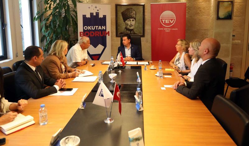 ÜNİVERSİTE ÖĞRENCİLERİ İÇİN PROTOKOL İMZALANDI