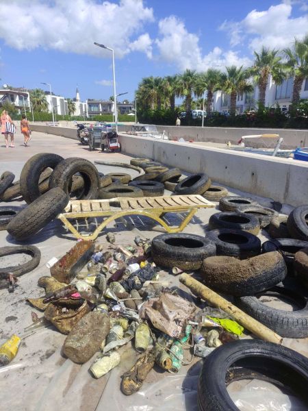 10 MAHALLEDE TOPLAM 2 BİN 283 KİLOGRAM ATIK