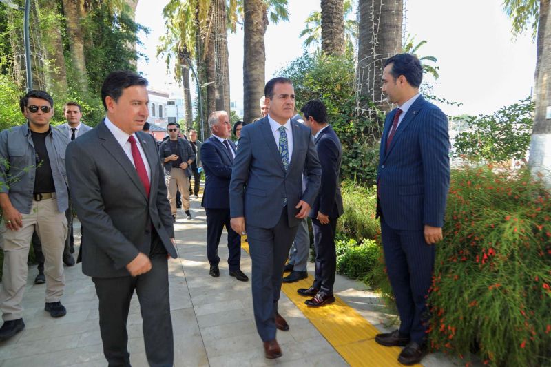 VALİ AKBIYIK’TAN ZİYARET