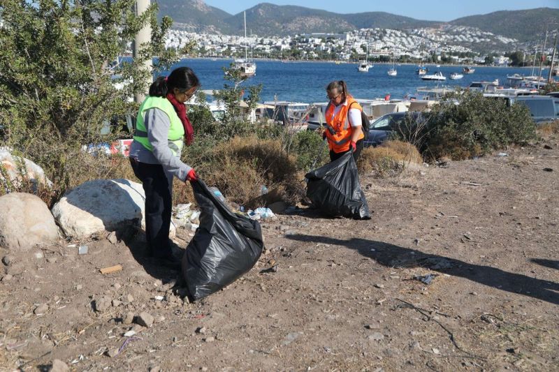 GÜMBET MAHALLESİNDE KAPSAMLI TEMİZLİK
