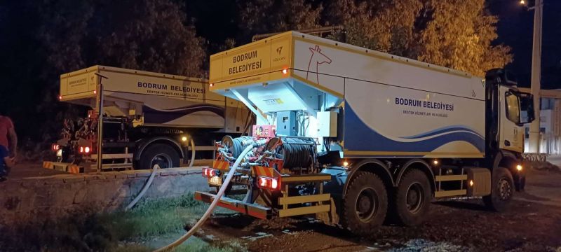 BELEDİYEDEN SU TANKERİ DESTEĞİ