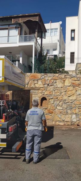 BELEDİYEDEN SU TANKERİ DESTEĞİ