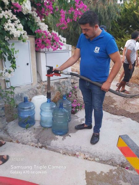 BELEDİYEDEN SU TANKERİ DESTEĞİ