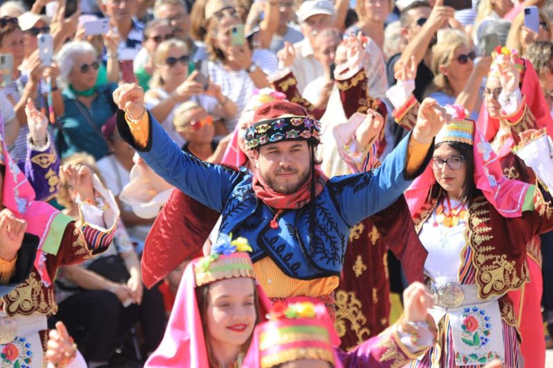 BODRUM’DA, YERDE GÖKTE CUMHURİYET COŞKUSU