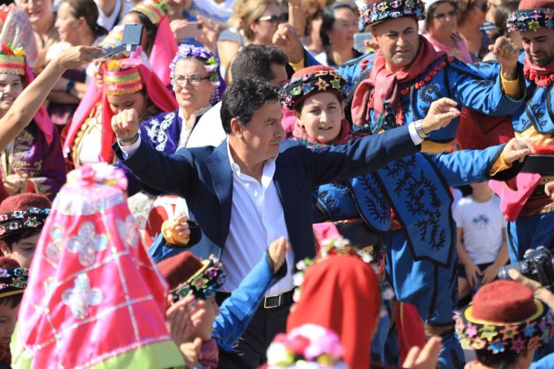 BODRUM’DA, YERDE GÖKTE CUMHURİYET COŞKUSU