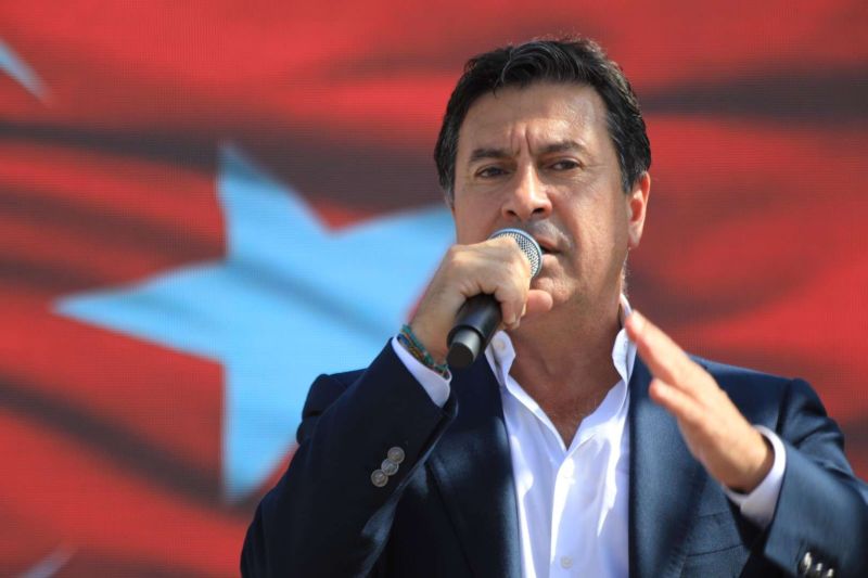 BODRUM’DA, YERDE GÖKTE CUMHURİYET COŞKUSU