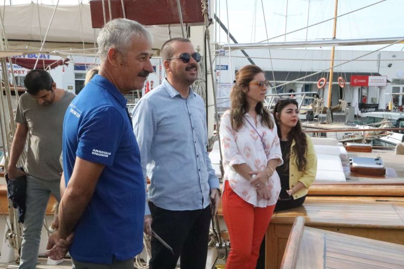 ÖĞRENCİLERE MAVİ BAYRAK EĞİTİMİ