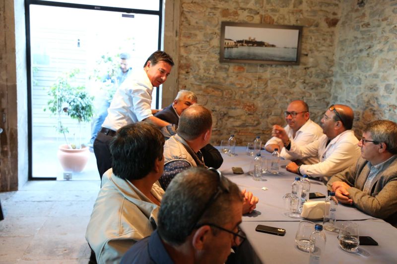 BAŞKAN ARAS, MUHTARLARLA BİR ARAYA GELDİ