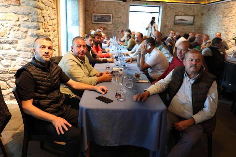 BAŞKAN ARAS, MUHTARLARLA BİR ARAYA GELDİ