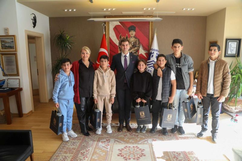 ÇOCUK MECLİSİNDEN BAŞKANLIK MAKAMINA ZİYARET