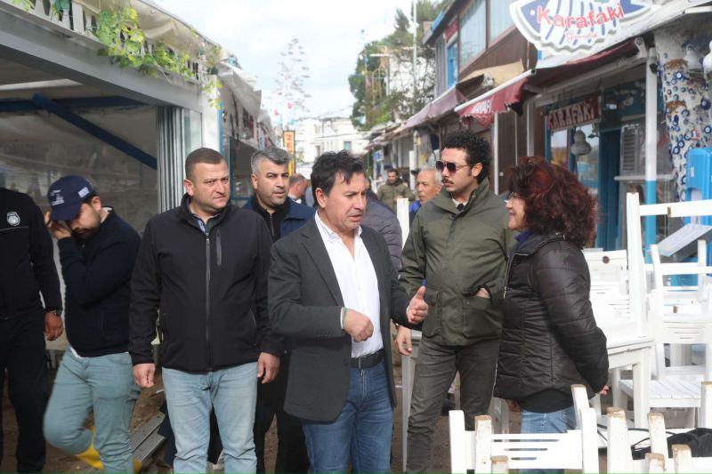 BAŞKAN ARAS’TAN FIRTINADAN ETKİLENEN İŞ YERLERİNE ZİYARET