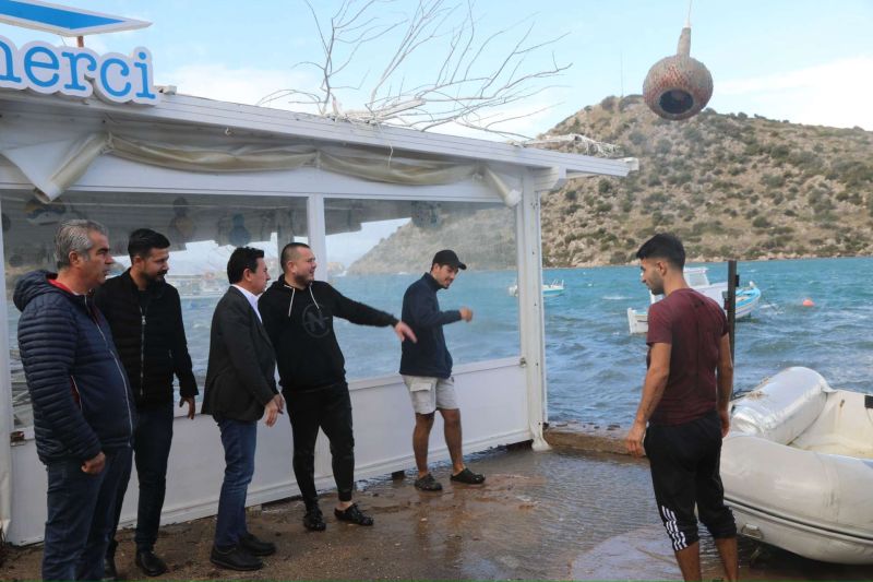 BAŞKAN ARAS’TAN FIRTINADAN ETKİLENEN İŞ YERLERİNE ZİYARET