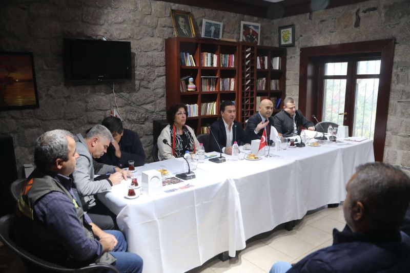 BAŞKAN ARAS, SİTE YÖNETİCİLERİ İLE BULUŞTU